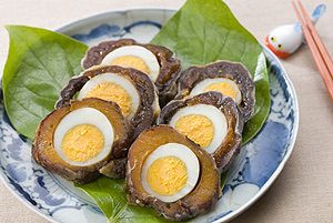 干し柿のゆで卵巻き