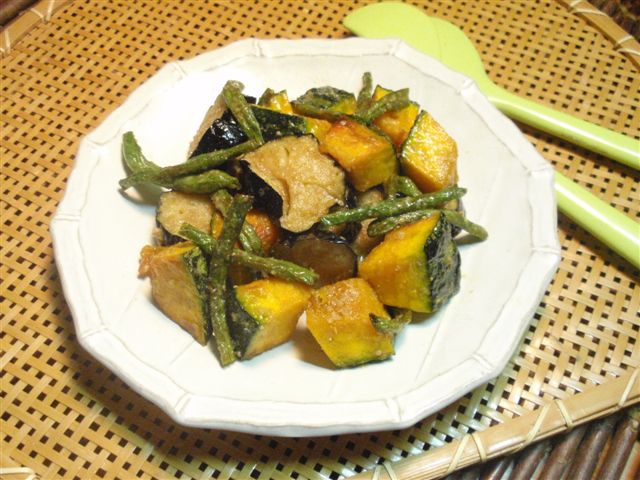 揚げ野菜のごま酢和え