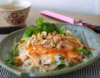 新玉とツナのアジアンサラダ