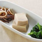 春菊・イカ・凍り豆腐の煮物