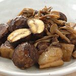 栗と豚バラ肉の煮込み