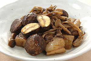 栗と豚バラ肉の煮込み