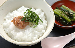 梅干と青じそのお粥
