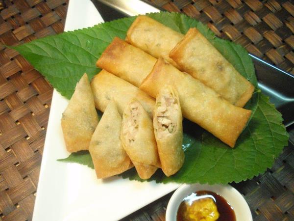 泡菜春巻き