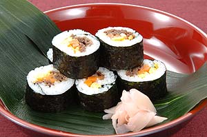 焼肉入り海苔巻き
