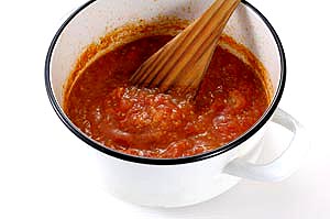 生トマトで作るトマトソース