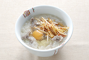 生卵入り牛肉粥