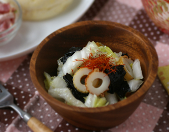 白菜とちくわの中華風海苔サラダ