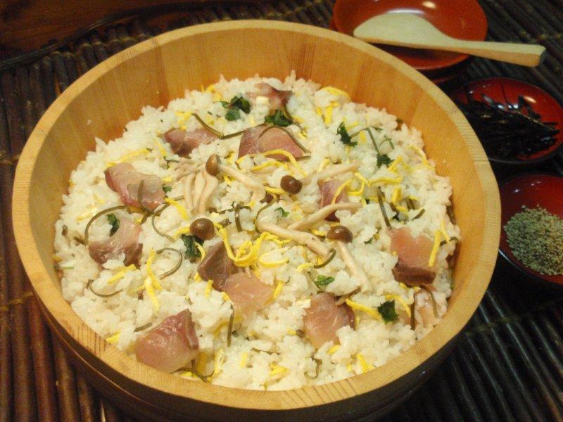 糠味噌漬けの手ごね寿司