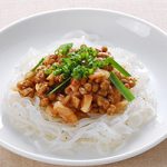 納豆とキムチの白滝サラダ