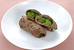 菜の花の牛肉巻き