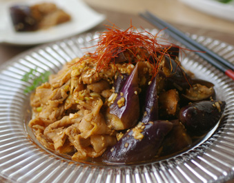 蒸しナスと豚肉の韓国風