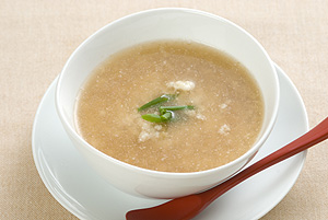 蒸し豆腐のくるみ餡かけ