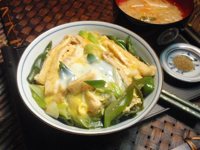 衣笠丼