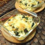 豆腐としょう油麹和えほうれん草のチーズ焼き