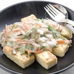 豆腐ソテーのミルク餡がけ