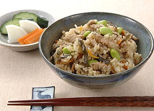 豚肉と昆布の炊き込みごはん