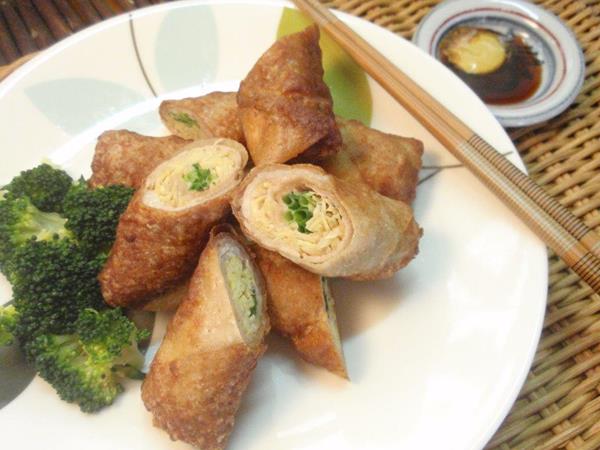 豚肉巻きしょうがの春巻