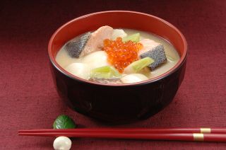 鮭・かぶ・にんじんの雑煮