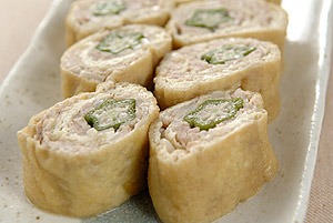鶏ひき肉とオクラの信田巻き