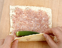 鶏ひき肉とオクラの信田巻き