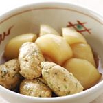 鶏団子とかぶの煮物