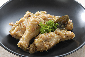 鶏手羽元のビール煮