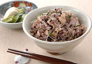 黒米入り鮭の炊き込みごはん